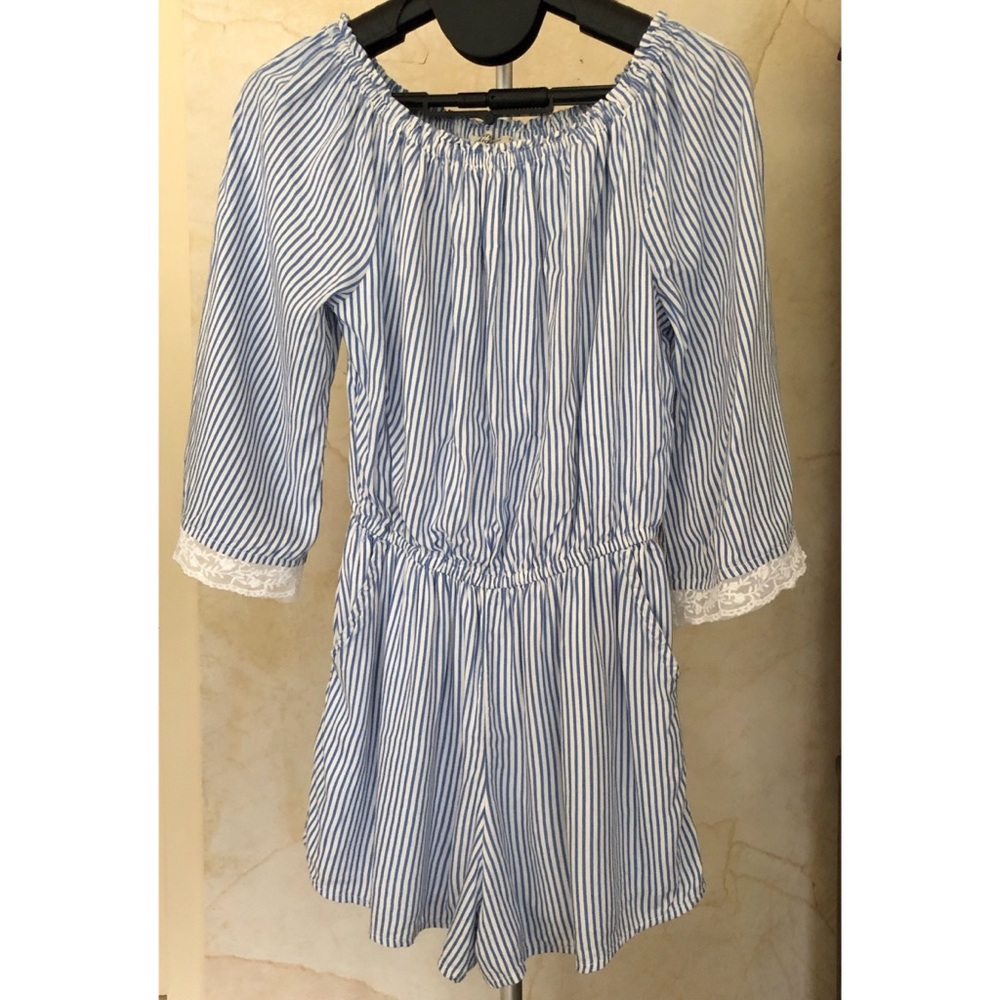Abercrombie Kids blue stripe shorts romper